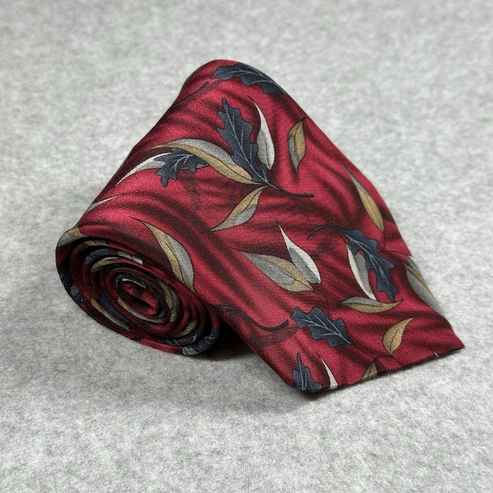 Vintage Stonehenge‎ Silk Tie Red Leaf Floral USA Made Classic Necktie